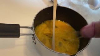 奴隷のために卵焼きを作ろうとしたが、おしっこが多くてスープになった