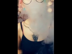 Vaping - Screenshot 9 of 16 - Kink
