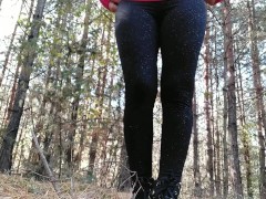 ЗОЛОТОЙ ДОЖДЬ В ЛЕСУ ОТ ВОЛОСАТОЙ КИСКИ ЧАСТЬ 5 - Screenshot 1 of 16 - Girl Pee