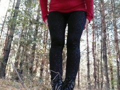 ЗОЛОТОЙ ДОЖДЬ В ЛЕСУ ОТ ВОЛОСАТОЙ КИСКИ ЧАСТЬ 5 - Screenshot 16 of 16 - Girl Pee