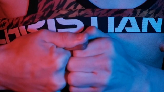 乳首を10時間以上吸引した結果、肥大してメス乳首にｗ - Pornhub Gay
