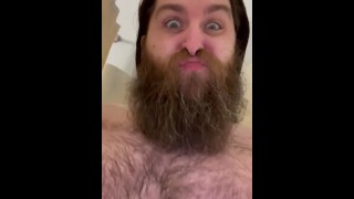 Metal guy jerks off in shower 