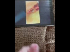 Cuming To A Fan’s Cunt 