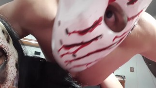 Kig/female mask