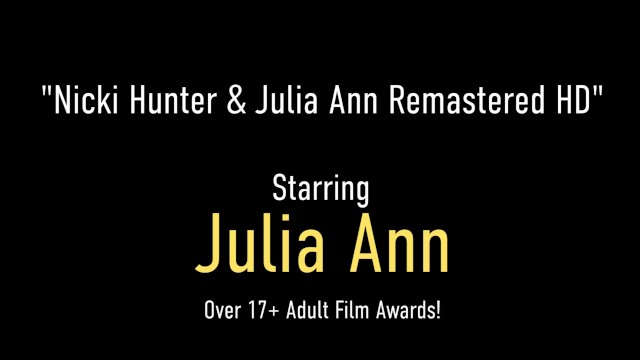 Busty Cougars Julia Ann And Nicki Hunter Love Making Out! - Julia Ann