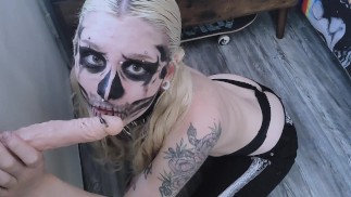 Skull Fuck (полное видео на MV, ссылка в биографии)
