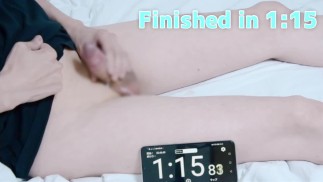 Cum časovka skončila v 1:15, japonská Sissy Twink onanování