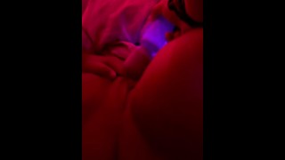 I made my gf cum with a vibrator (she cummed hard)