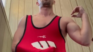 Биг Дик Энерджи рестлер качок веб-камера для тренера @ Onlyfans / JULIANWOLFGANG 