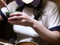 【Ｉカップ変態女子大生とうふ】ブルマに体操着で突入！その後居酒屋でブルマも体操着も脱いで食事中してたら店員が・・・❗❓ - Screenshot 9 of 16 - Big Boobs