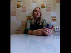 Девушка читает гарри поттера сидя на вебраторе - Screenshot 7 of 16 - Masturbate