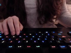 • Keyboard tapping • - Screenshot 11 of 16 - Tapping