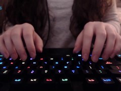 • Keyboard tapping • - Screenshot 2 of 16 - Tapping