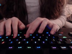 • Keyboard tapping • - Screenshot 5 of 16 - Tapping