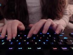 • Keyboard tapping • - Screenshot 8 of 16 - Tapping