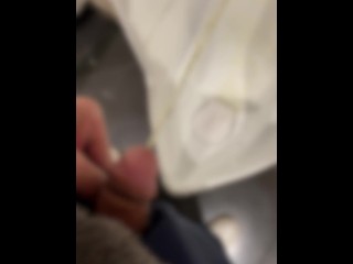 お仕事終わりのおしっこ　放尿　peeing after Work Urination