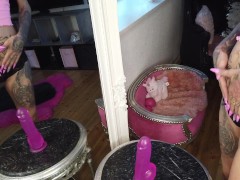 Having fun riding - Screenshot 1 of 16 - Dildo