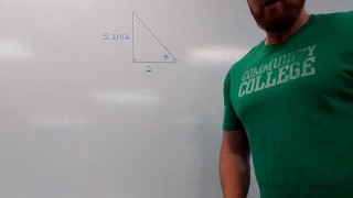 Wiskundeleraar krijgt 69 met trig. MOET KIJKEN NAAR HET EINDE!!