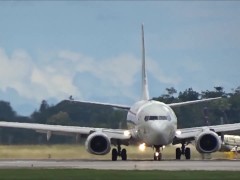 Rise up PMV - Screenshot 1 of 16 - Airplane Takeoff