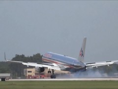Rise up PMV - Screenshot 9 of 16 - Airplane Landing