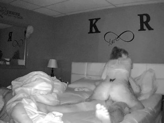 Perfect body wife_rides dick for 30 minutes. Cuckold hubby records. Amazing ass!