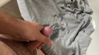 3 камшота подряд! БОЛЬШИЕ КАМШОТЫ ПОДРЯД ! Супер мастурбирующий видеоклип! Образец редкой рядовой спермы!!