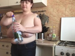 Burps - Screenshot 15 of 16 - Huge Tits