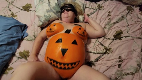 Sexy pregnant pumpkin squirting on big cock