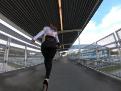 Flashing to the passengers