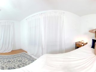 Banksie Tease Dancing in Bed - VR