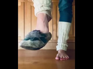 foot fetish, slippers, milf, jeans