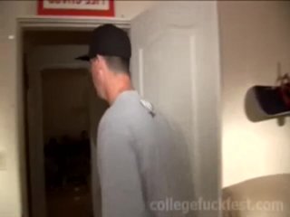 Slutty teen screws amateur cock