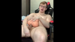 Dildo Has Fun While Fucking A Toy Which Leads To A Difficult Cumulation