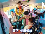 Preview 2 of 【国产】麻豆传媒作品/MTVQ6-EP1麻豆恋爱巴士-节目篇上集_002/免费观看