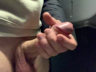 Shopping day ! Try to cum on mall toilet_but ...pee plus handjob_!big cock