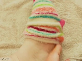 Dirty talk, showing you my feet, and thinking of_your cum_on them!