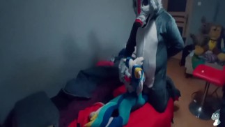 ПЛЮШЕВАЯ ИГРУШКА МОЕГО ДРУГА!!