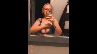Big titty girlfriend♥️
