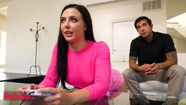 Dog House - Whitney Wright Sucks At Video Games But She ...
