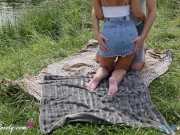 Preview 1 of Fucking Wind and Risk Of Being Caught Did not Stop Amateur Couple from Fucking Outdoors