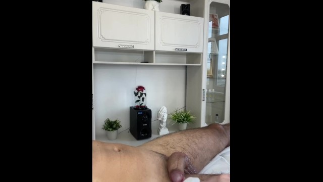 During a shaving lesson, a client Cumshot on my student