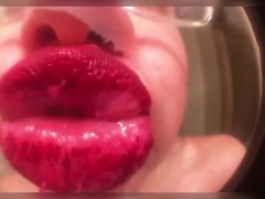 Lipnosis  - Screenshot 8 of 16 - Lipstick
