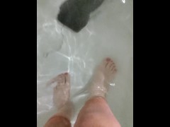 Red nail polish  - Screenshot 6 of 16 - Feet