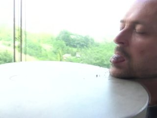 The Human Ashtray Smirni