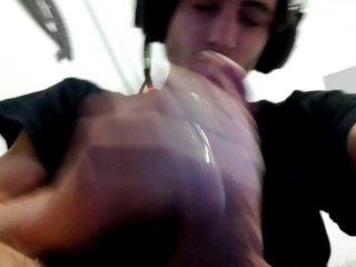 Kız arkadaş ağzına alıyor