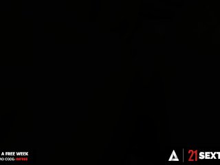 21 SEXTREME - Foxy Granny Insists On Swallowing Hunky Dude's WHOLE_LOAD!