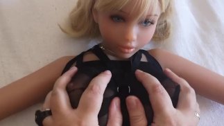 指法性玩偶 Crystal Piperdoll