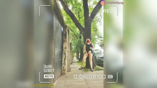 Lyubitel'skaya eksgibitsionistskaya skachka bez trusikov po ulitsam Buenos-Ayresa na publike