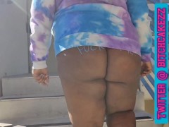 Public Flashing - Screenshot 14 of 16 - Flashing Tits