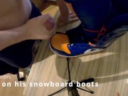 Preview 1 of Blond boy cum on his snowboard boots